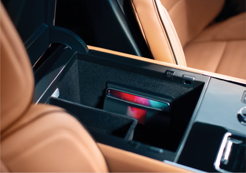 The interior of a 2023 Lincoln Aviator® Black Label model is shown in the Flight theme | Sheehy Lincoln of Richmond in Richmond VA