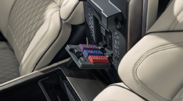 Digital Scent cartridges are shown in the diffuser located in the center arm rest. | Sheehy Lincoln of Richmond in Richmond VA